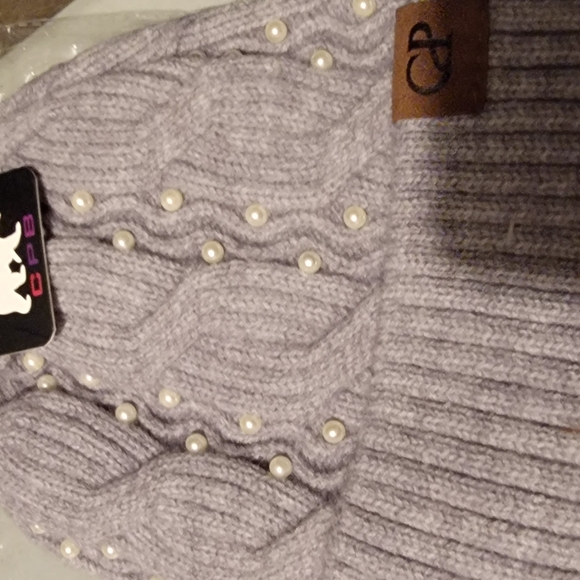 New in package pink and gray rhinestone beanie stocking cap each sold separately - Picture 8 of 13